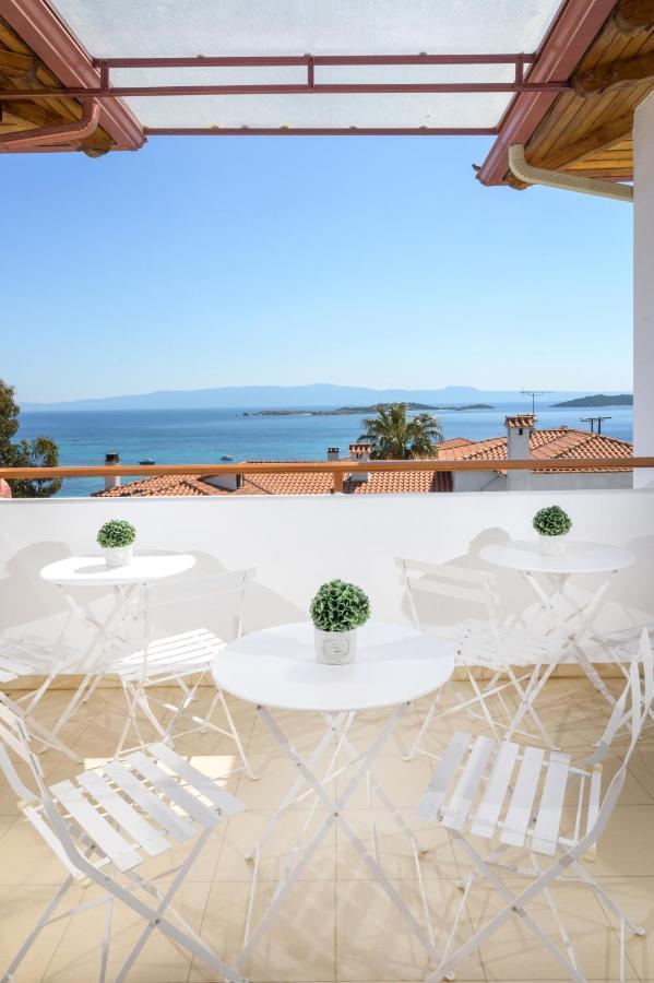 Pension Stelios Ouranoupoli Exteriör bild